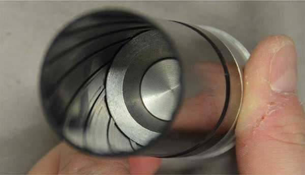 Abbildung 4: Innenansicht mit Zug-Feld-Profil, „TAG PALLADIN Launcher-Shell“