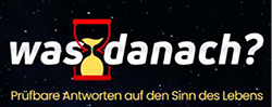 Auf dem Logo ist zentral der Slogan „was danach?“ in weißer Schrift zu erkennen. Die beiden Wörter „was“ und „danach?“ sind dabei durch eine in Rot umrandete Sanduhr getrennt. Der untere Teil der Sanduhr ist in Gelb, der obere Teil dahingehend nur zu einem Drittel gefüllt. Unter dem Schriftzug „was danach?“ steht in kleinerer gelber Schrift „Prüfbare Antworten auf den Sinn des Lebens“ geschrieben. Der Hintergrund des Logos ist in Schwarz mit weißen, ungeordneten Punkten gehalten.